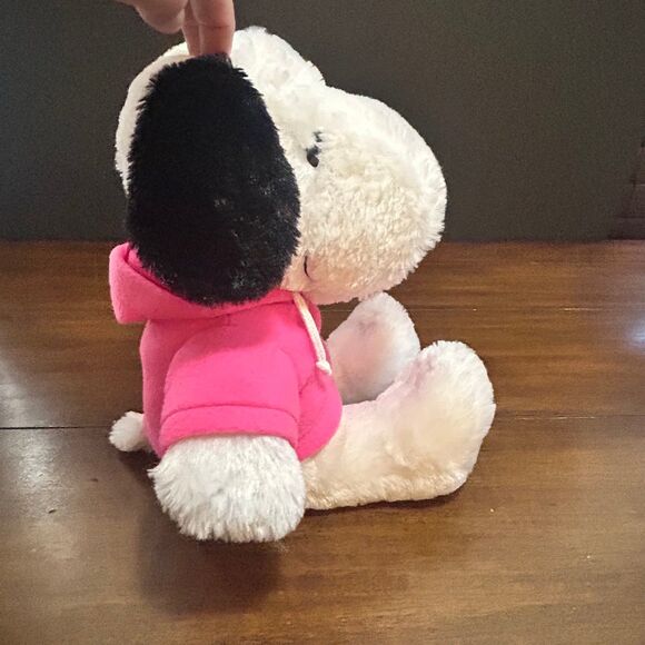 Vintage Knott’s Berry Farm Snoopy in Sweatshirt - Picture 2 of 7